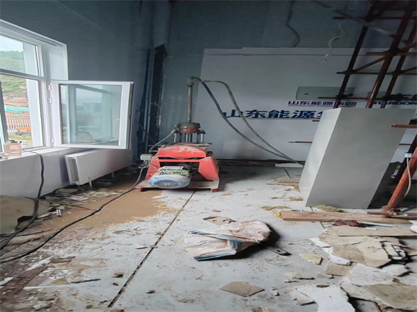 道滘镇地基基础下沉墙体裂缝加固注浆顶升施工